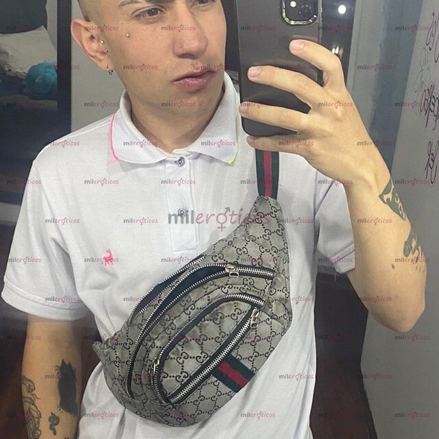 FOTOS DE MORBOSO FETICHISTA ARRECHO DOTADO TATUADO VERGON