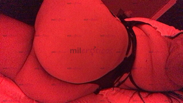 FOTOS DE MORENA BIEN CASHONDA CON RICO CULITO DURITO NATURAL