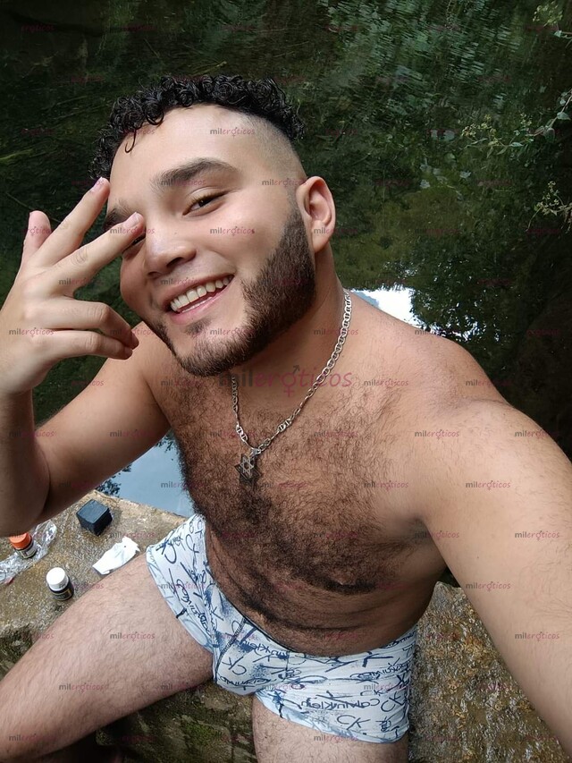 FOTOS DE OSO VERSÁTIL,COMPLACIENTE, MORBOSO, CALIENTE