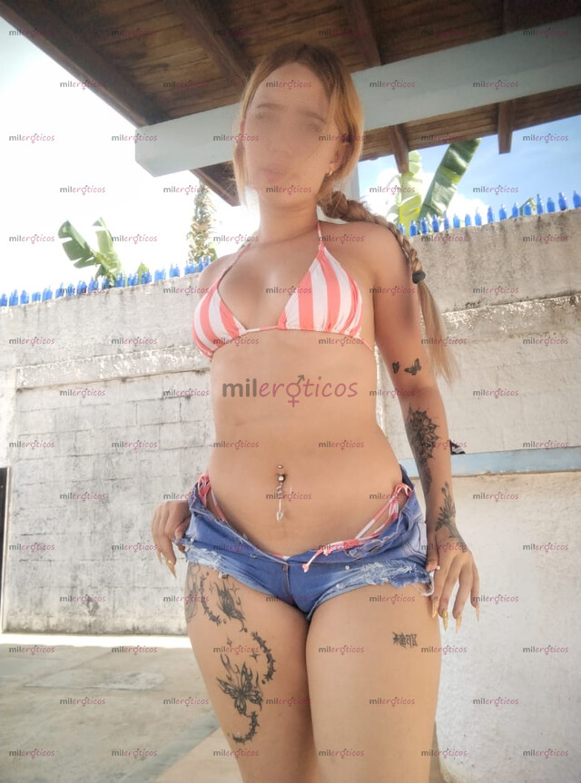 FOTOS DE NIKTE UNA NENITA DE 18 AÑOS BONITA CARA Y CUERPO