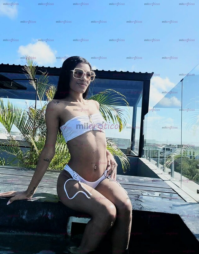 FOTOS DE SKINI SUPER APRETADITA TALLA PETTIS JOVEN Y FRESCA ESTRENA $1300 LA HORA!!!