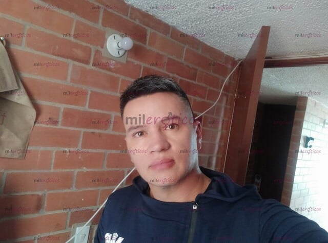FOTOS DE MASAJE RELAJANTE O TÁNTRICO AL DESNUDO DÉJATE CONSENTIR CON UN DELICIOSO MASAJE
