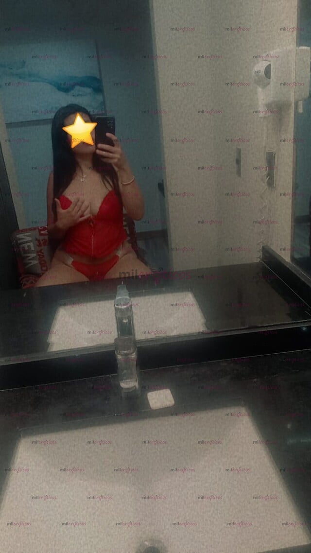 FOTOS DE CHICA DELUXE TRAVIESILLA CON PUCHITA MORDELONA FOTOS REALES