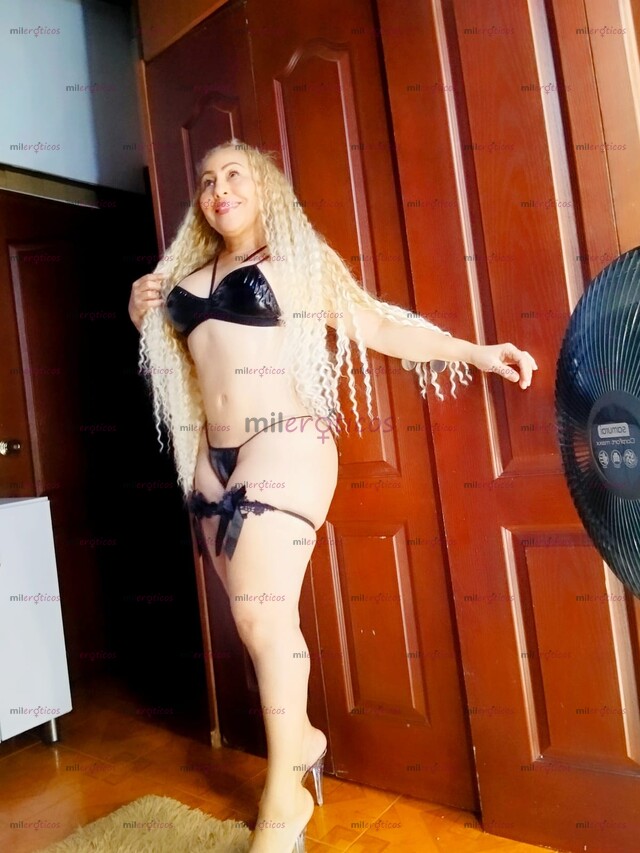 FOTOS DE LA AMERICA RICA COSTEÑA TRIPLATO QUE LE ENCANTA EL ANAL