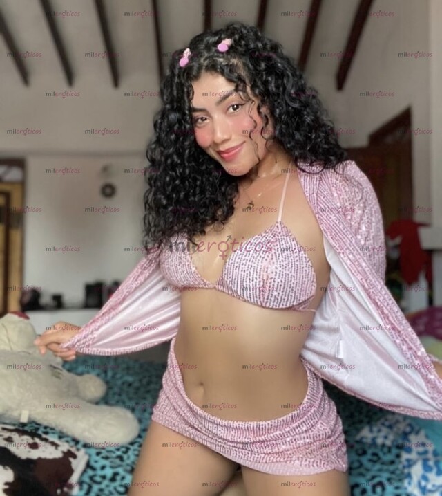 FOTOS DE $350,000 HERMOSA CHICA CAQUETEÑA DE 25 AÑOS RECIÉN LLEGADA A LA CIUDAD