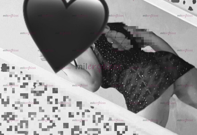FOTOS DE SEXY, CACHONDA CON UNA BOCA SUPER DELICIOSA, PARA TI.