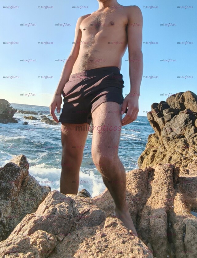 FOTOS DE CHICO CALIENTE. CONTÁCTAME Y DEJEMOS QUE FLUYA