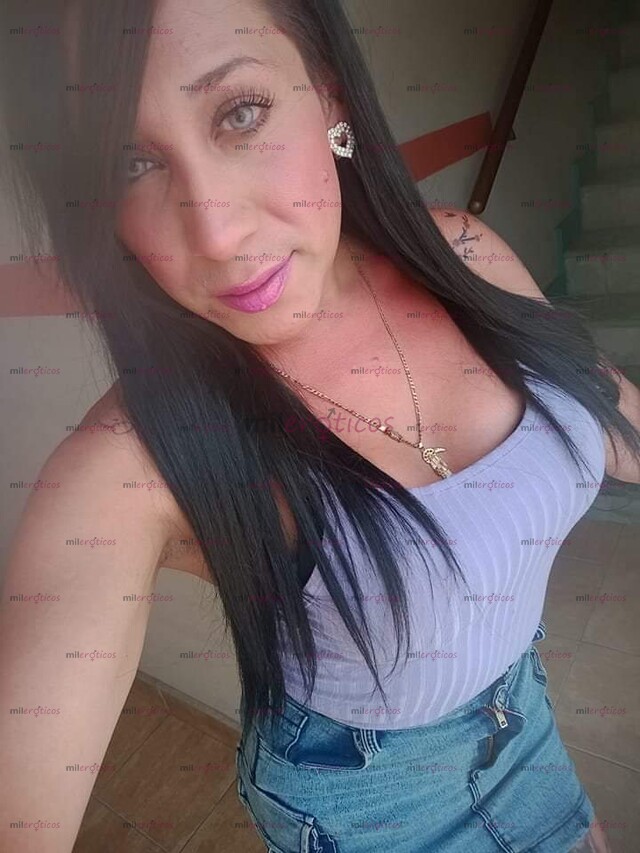 FOTOS DE CHICA TRANS OFRECIENDOTECUN SERVICIO DE BARBERIA Y MASAJE RICO SABROSO EXITANTE
