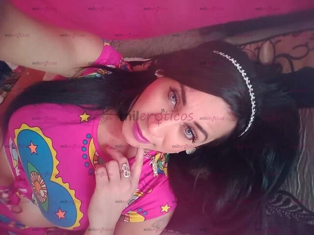 FOTOS DE CHICA TRANS OFRECIENDOTECUN SERVICIO DE BARBERIA Y MASAJE RICO SABROSO EXITANTE