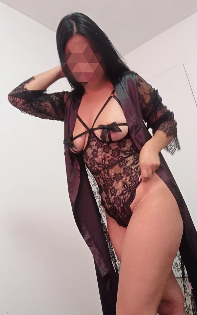 Soy una chica hermosa ardiente y muy fogosa amp delicada y suavecita en mi trato soy muy de piel me gusta mucho tocar y que me toquen besar y que me b...