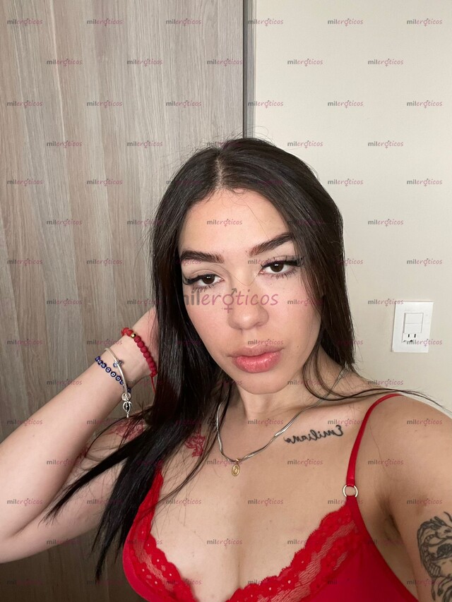 FOTOS DE CONÓCEME Y DAME TODO LO QUE POSEE TU CUERPO, MÉTEMELA TODA Y HAZME GEMIR