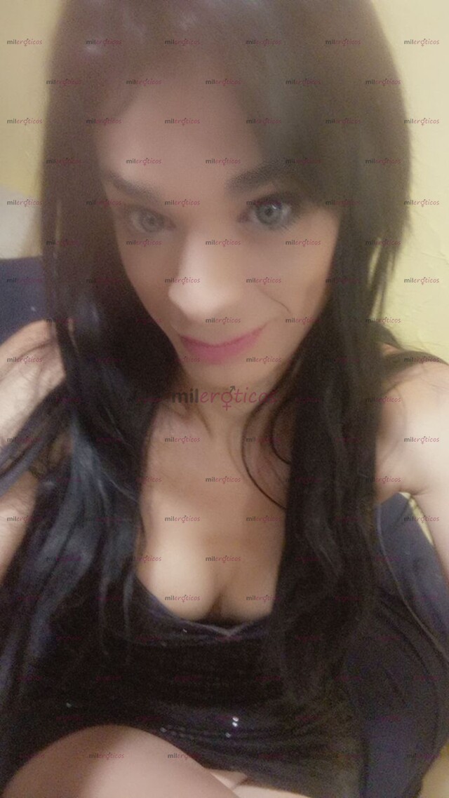 FOTOS DE DELGADA Y DE BUEN CULO ,CHICA TRANS DOTADA PERFECTA PARA CUMPLIR TU FANTASIA.