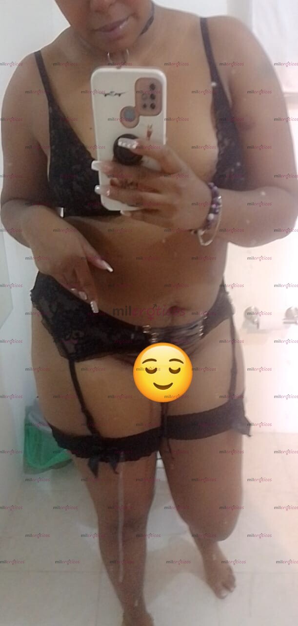 FOTOS DE CACHONDA MORENA DISPONIBLE PARA TUS FANTASIAS