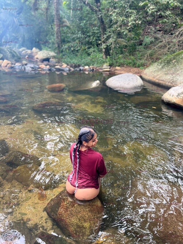 FOTOS DE LOS MEJORES TRATOS DE NOVIOS MUY DESCOMPLICADA A TODO LE DIGO SI SOY UNA ADICCIO