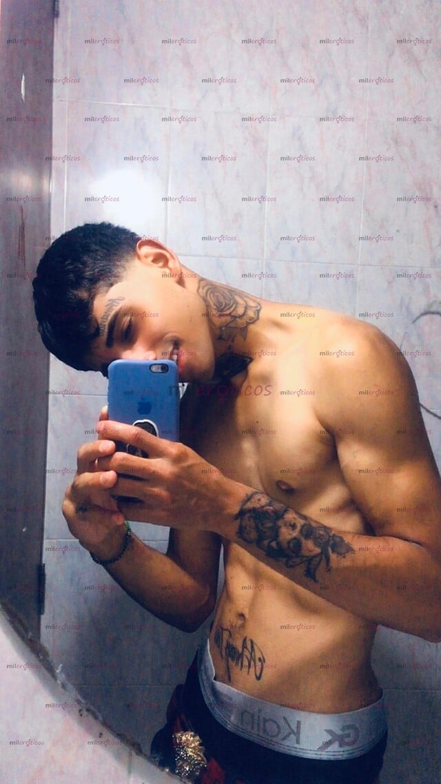 FOTOS DE CHICO DE BUEN CUERPO TATUADO EN TU CIUDAD