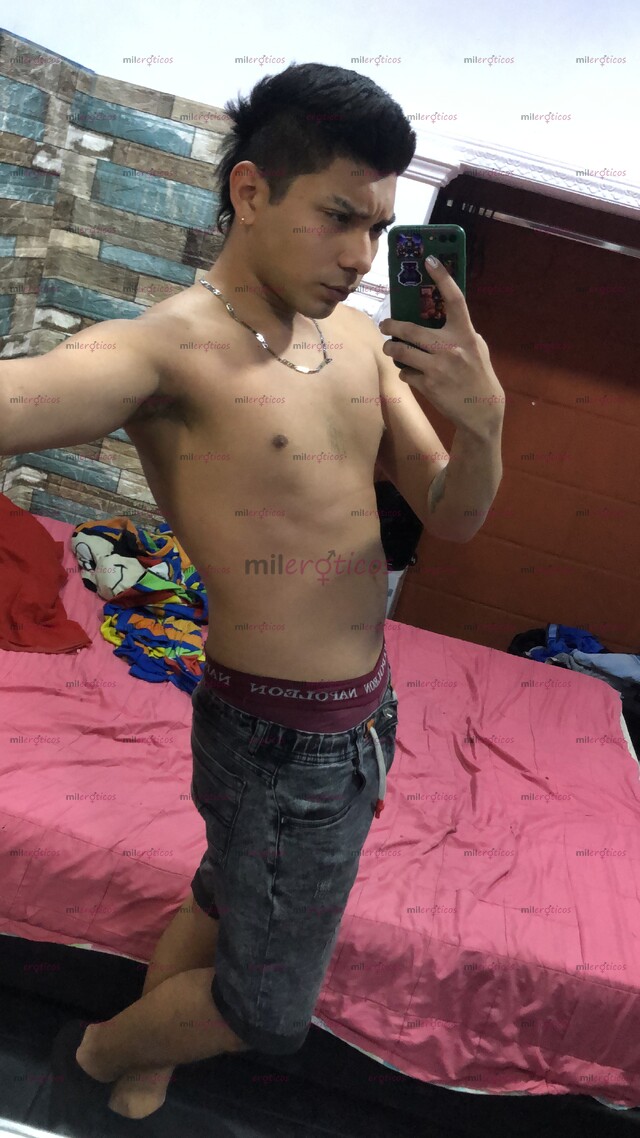 FOTOS DE CHICO COMPLACIENTE Y MUY CALIENTE TRAE PARA TI MUCHO MORBO Y SEXO DURO
