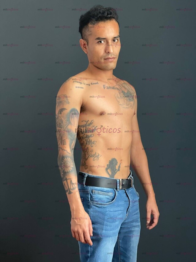 FOTOS DE SOY ALEX , DISPONIBLE EN LA CDMX , QUIERES UNA BUENA MAMADA DE VERGA MÁRCAME