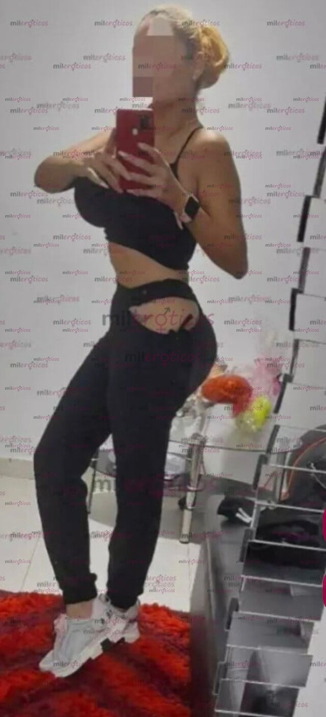 FOTOS DE TU DORADA CALIENTE MUCHOS ATRIBUTOS MIS SENOS SON TALLA 42 MIS MEDIDA SON