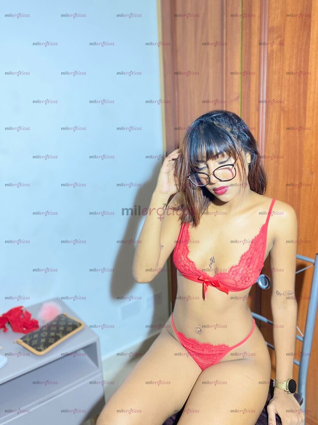 FOTOS DE FLACA TRIGUEÑA HERMOSA DISPUESTO PARA COMPLACERTE EN TODO