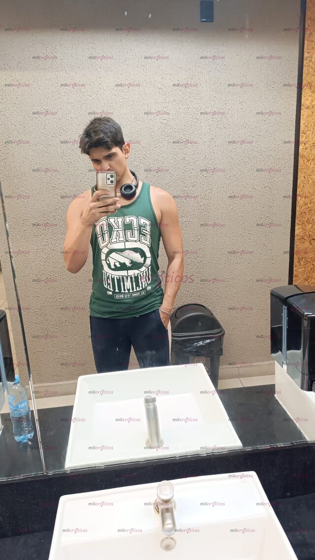 FOTOS DE CHICO CON EXPERIENCIA EN MASAJE SEXUAL DISPONIBLE