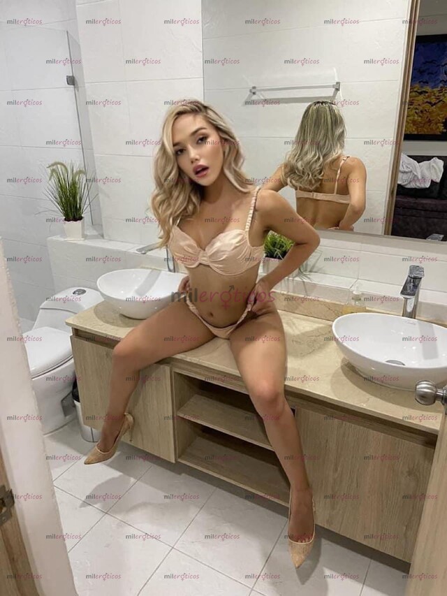 FOTOS DE HERMOSA ANGELICAL RUBIA HERMOSISIMA CON CLASE