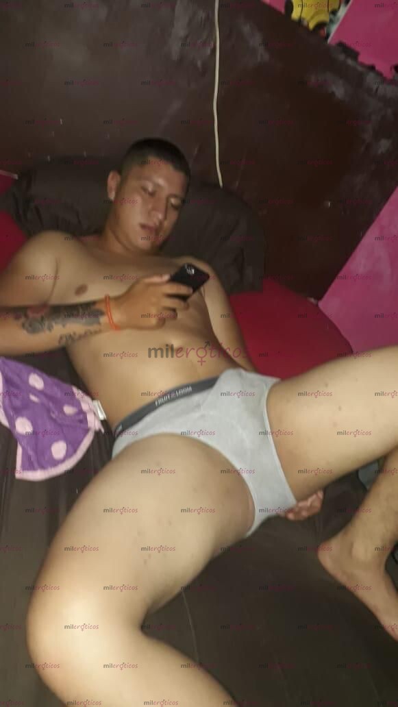 FOTOS DE CHACAL VERGÓN Y TATUADO ROMPE CULOS VISITANDO TU CIUDAD