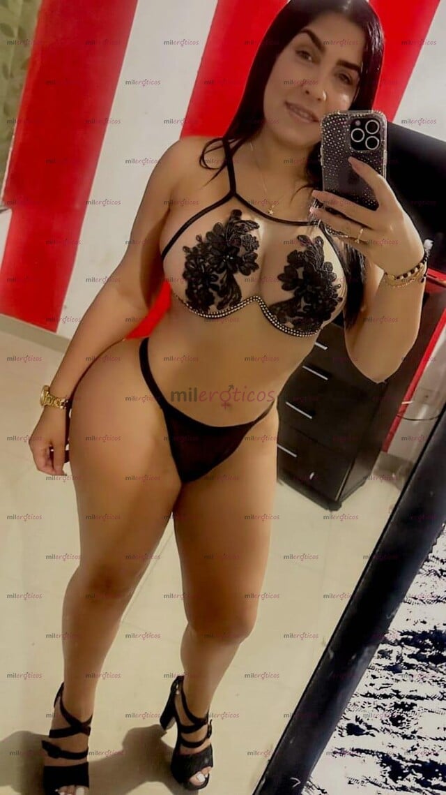 FOTOS DE SAMANTHA UNA DIABLITA ARDIENTE Y EXTROVERTIDA EN LA CAMA DISPUESTA A COMPLACERTE