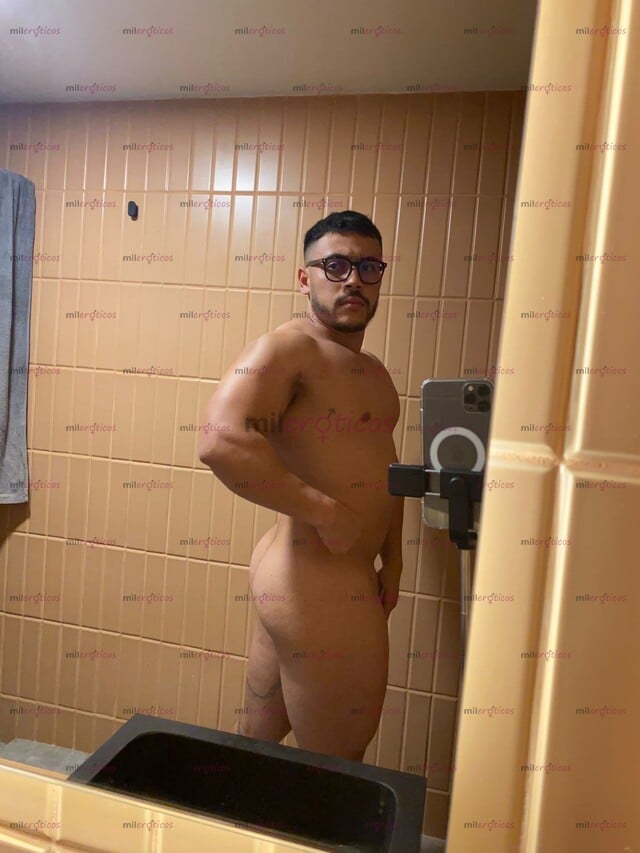 FOTOS DE CHAVO ATRACTIVO INTER BUEN CUERPO Y MUY CALIENTE
