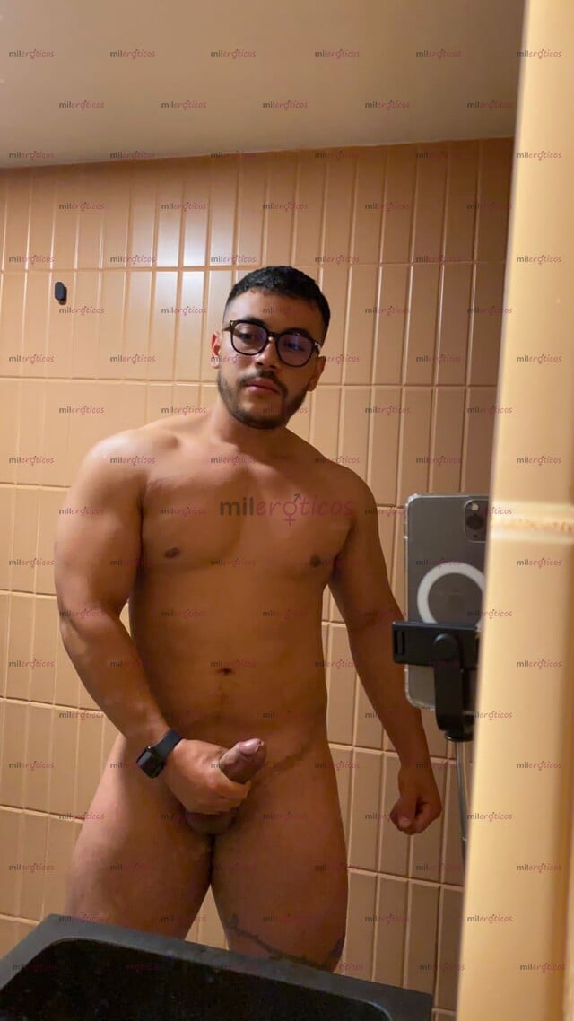 FOTOS DE CHAVO ATRACTIVO INTER BUEN CUERPO Y MUY CALIENTE