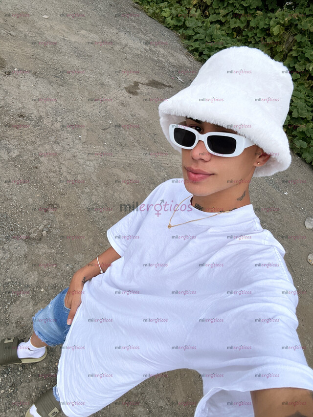 FOTOS DE POLLO VARONIL, FLACO DEFINIDO CON BUENA PRESENCIA. VERSÁTIL Y DISPONIBLE