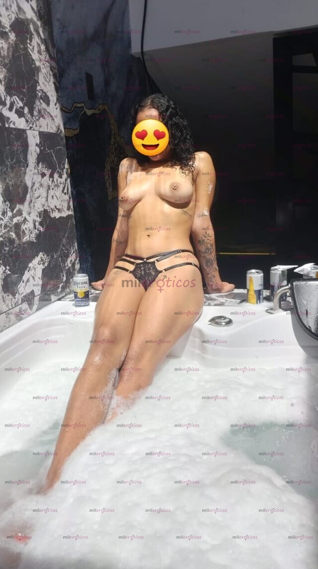 FOTOS DE HOLA SOY CAMILA NUEVA FULL SEXO ME ENCANTA QUE ME PENETREN SOY BIEN ESTRECHITA..