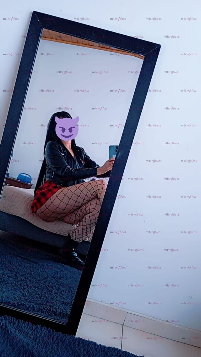 FOTOS DE PAISA ALTA,DELGADA 100 % NATURAL... DISFRUTA DE UN EXCELENTE SERVICIO...