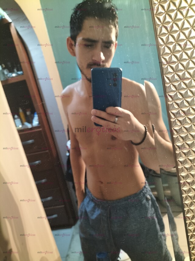 FOTOS DE MASAJE Y SEXO CHICO ( ACTIVO Y O PASIVO ) MUY AMABLE
