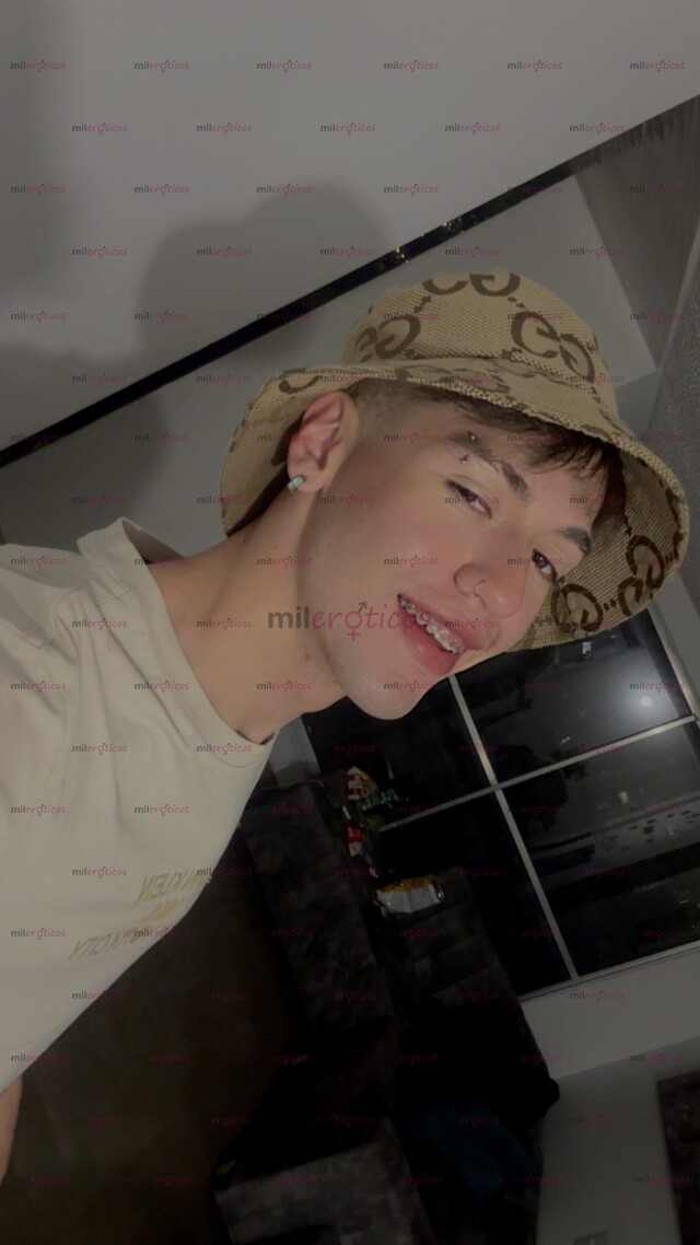 FOTOS DE POLLO FIESTERO, CONTÁCTAME Y PASAMOS UN RATO AGRADABLE