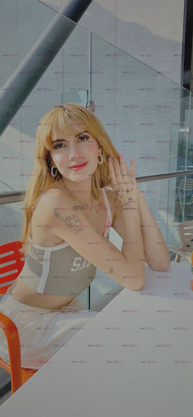 FOTOS DE NATALIA, MASAJISTA PROFESIONAL ERÓTICA, SÚPER DELGADA Y SENSUAL, 23 AÑOS