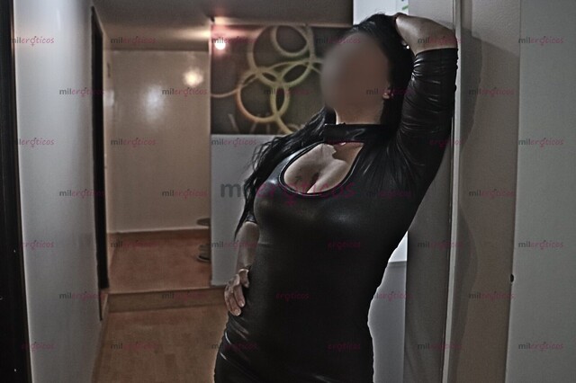 FOTOS DE ALEJA CALEÑA DELICIOSA CARA BELLA OJOS VERDES