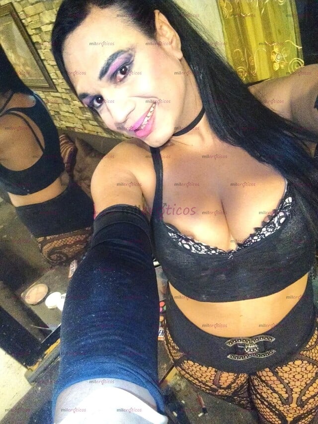 FOTOS DE HERMOSA CARIBEÑA A TU CERVICIO Y DISPUETA A CUMPLIR TUS FANTACIAS