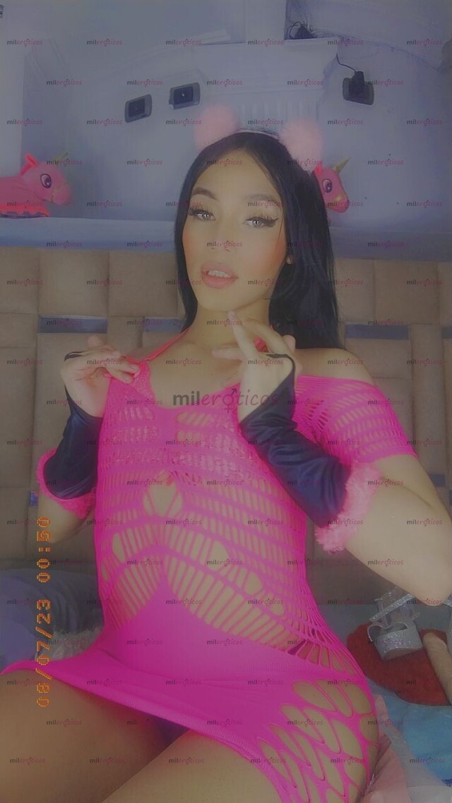 FOTOS DE MUÑEQUITA DE OJOS VERDES PIEL BLANCA LINDAS NALGAS