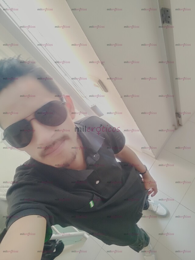 FOTOS DE FLAKITO...CALIENTE.....MORBOSO.................