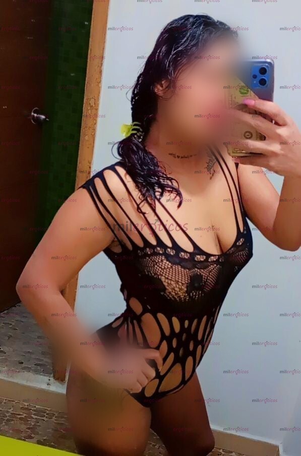 FOTOS DE MORENA CULONA MUY CALIENTE Y MUY MORBOSA A TU DISPOSICIÓN