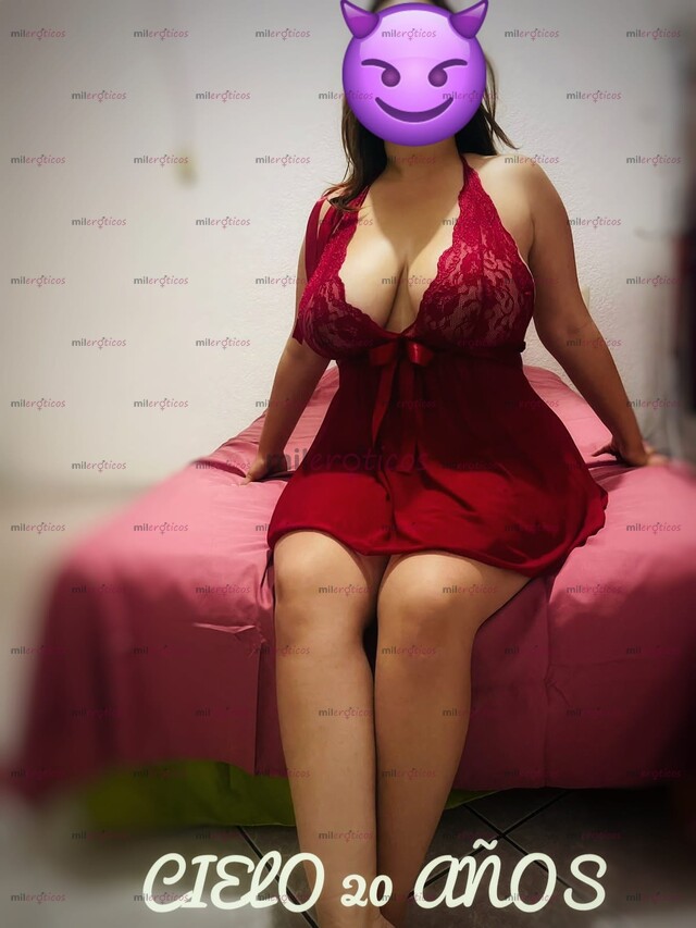 FOTOS DE HOLA AMOR SOY CIELO TENGO 20 AÑOS SOY UNA UNIVERSITARIA TIERNA Y EXTROVERTIDA