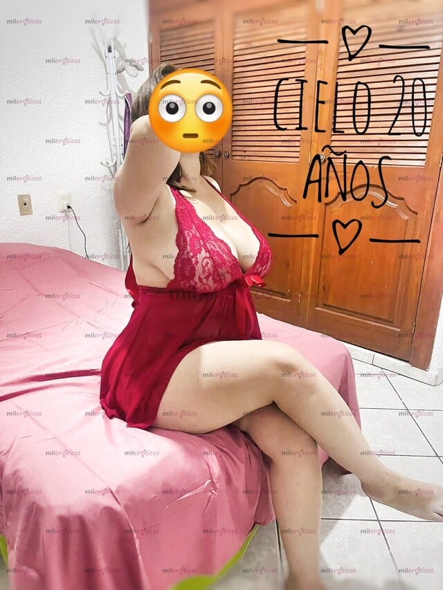 FOTOS DE HOLA AMOR SOY CIELO TENGO 20 AÑOS SOY UNA UNIVERSITARIA TIERNA Y EXTROVERTIDA