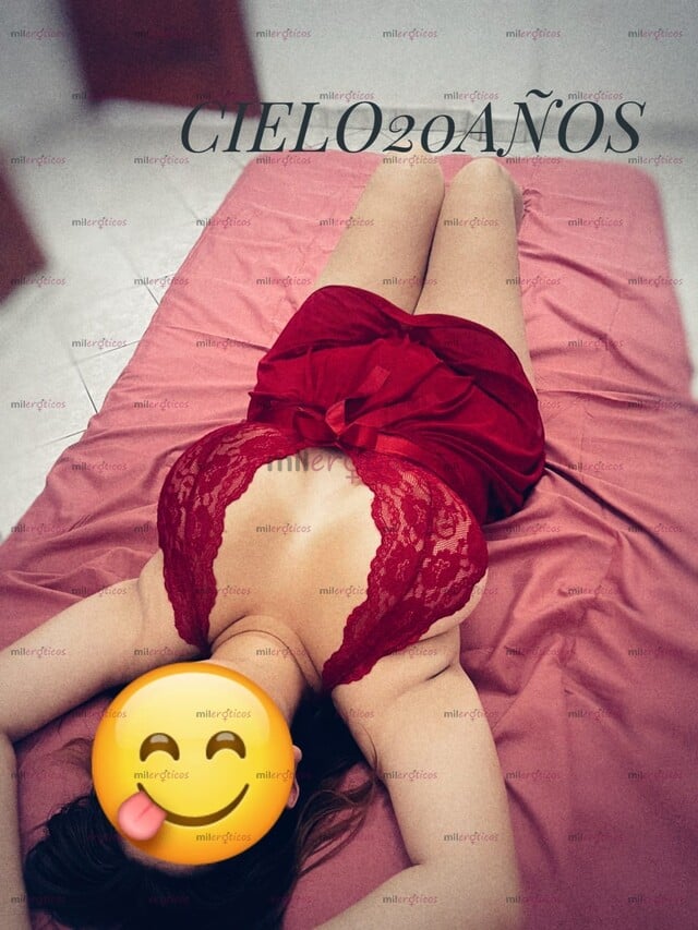 FOTOS DE HOLA AMOR SOY CIELO TENGO 20 AÑOS SOY UNA UNIVERSITARIA TIERNA Y EXTROVERTIDA