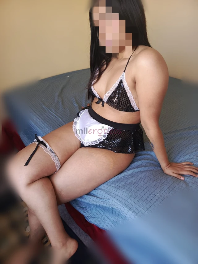 Hola bebe que mas pues mis chilenitos hermosos ven a comerme todita completica soy una divina colombiana con ganas de pasarlo sabroso te hare muchas c...