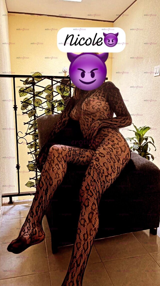 FOTOS DE PETTITE CON LUGAR DISPUESTA A COMPLACERTE Y HACÉRTELO SÚPER RICO