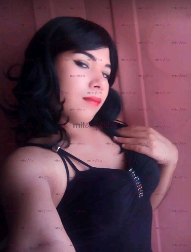 FOTOS DE JOVEN PASIVO Y SUMISO OFRECIENDO SUS SERVICIOS