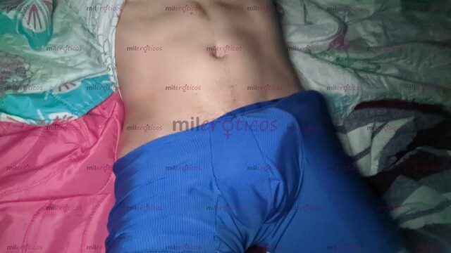 FOTOS DE VEN A EXPRIMIR MIS BOLAS, COMPLACIENTE AL PLACER