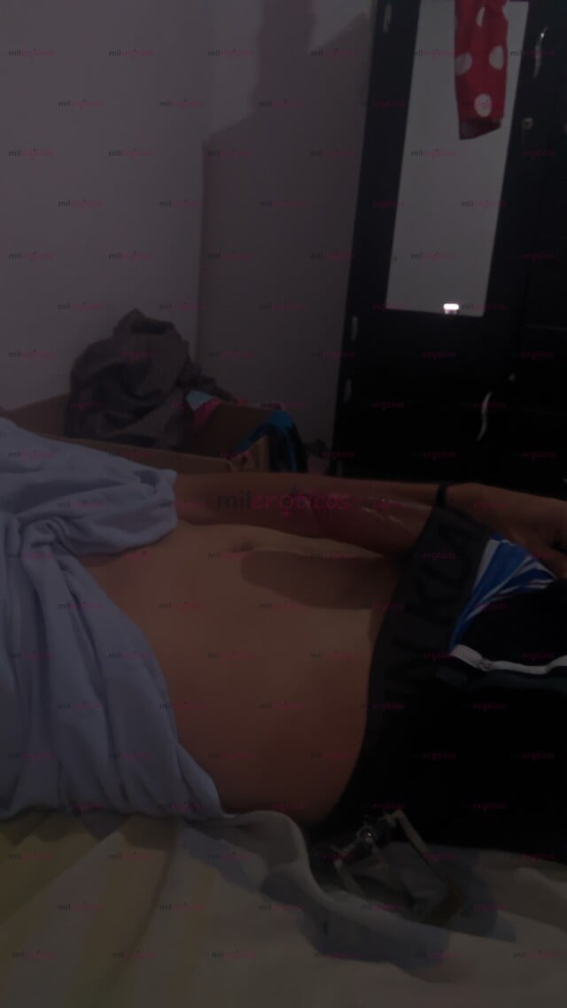 FOTOS DE VEN A EXPRIMIR MIS BOLAS, COMPLACIENTE AL PLACER