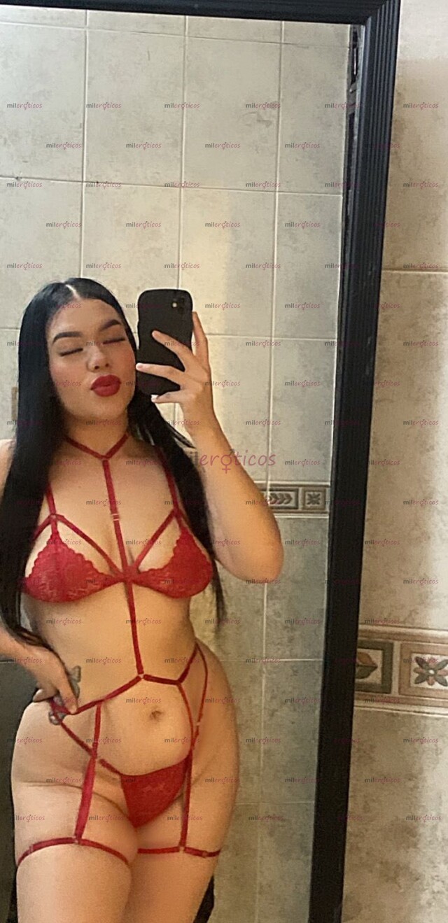 FOTOS DE PAPI COGETE A UNA NENA MUY GUAPA DE 18 AÑOS CERRADITA Y APRETADITA COMO YO