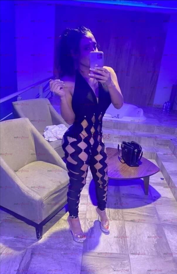 FOTOS DE FIESTA PLACER TETONA NALGONA VEN Y GOZA UNA DESLECHADARICA